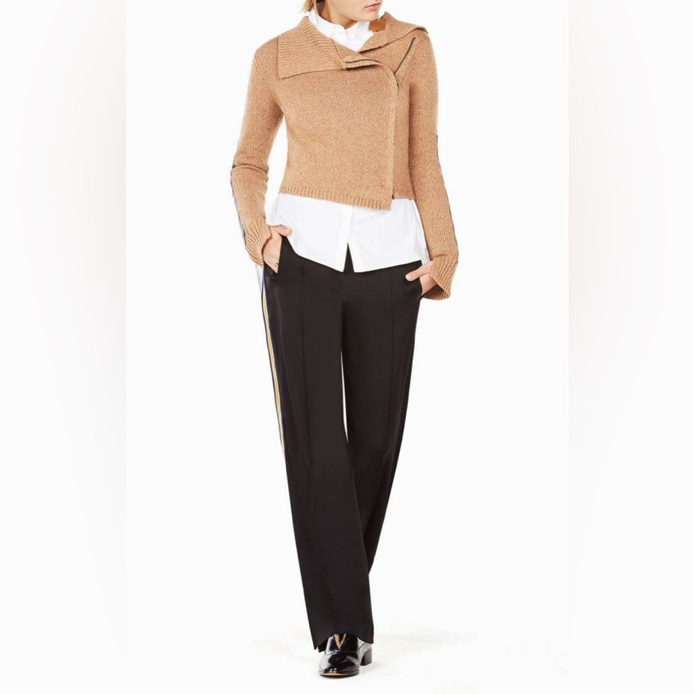BCBGMaxAzria brown cropped sweater